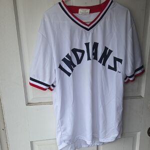 Cleveland Indians White and Red Baseball Jersey Xl Kia